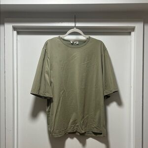 Uniqlo Khaki Short Sleeve Tee